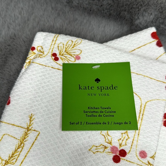 NWT Kate spade Holiday Cocktail  print kitchen towels. - Picture 2 of 5
